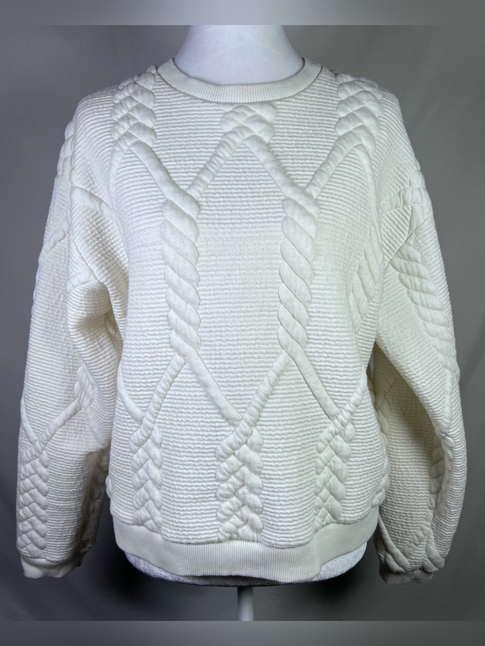 Zara Women’s Cream Cable-Knit Crewneck Sweater - Medium